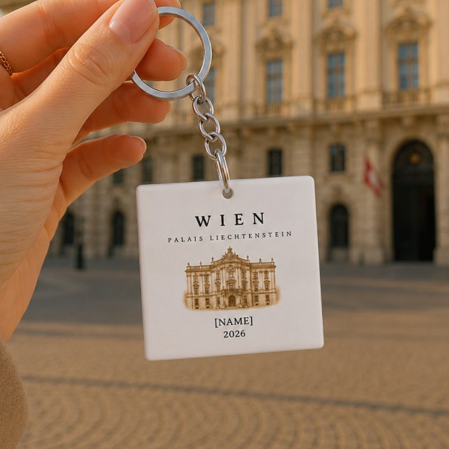 Vienna Palais Liechtenstein | Name & Year Key Ring (Wien Palais Liechtenstein Schlüsselanhänger – personalisierbar im Vintage-Stil.)