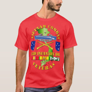 Vietnam Combat Infantry Veteran w 23rd Inf Div SSI T-Shirt