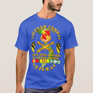 Vietnam Combat Veteran w 2nd Bn 20th Artillery DUI T-Shirt