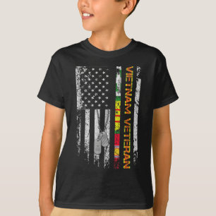Vietnam Veteran Vintage Flag Memorial Patriotic T-Shirt