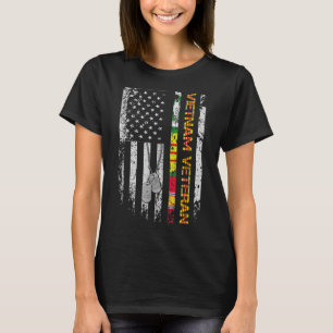 Vietnam Veteran Vintage Flag Memorial Patriotic T-Shirt