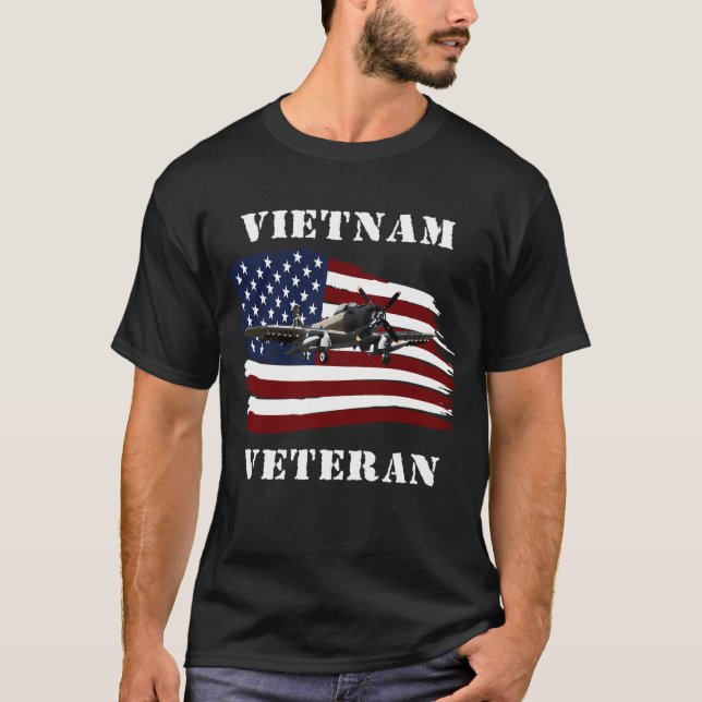 Vietnam Veterans A-1 Skyraider American Us Flag T-Shirt (Front)
