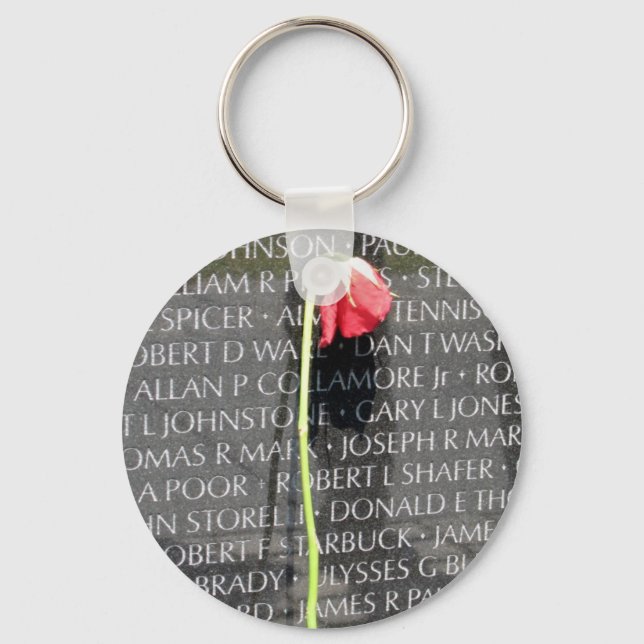vietnam veterans memorial key ring (Front)