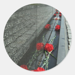 Vietnam veterans Memorial Wall Classic Round Sticker
