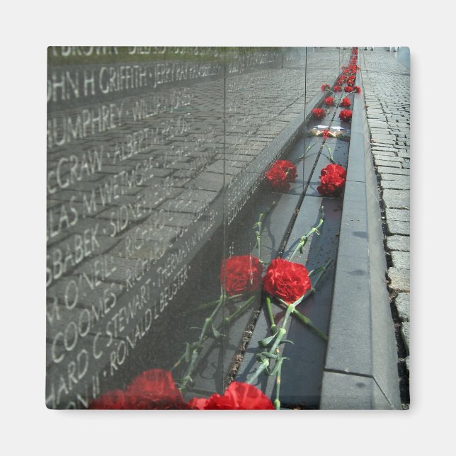 Vietnam veterans Memorial Wall Magnet (Front)