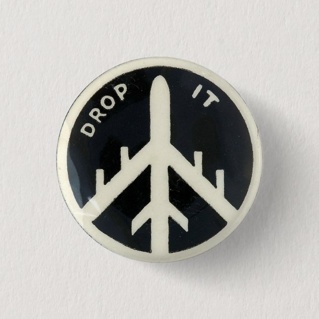 vietnam war badge peace dropb it (Front)