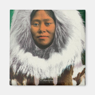 View of an Eskimo Beauty Magnet