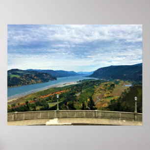 View of Columbia River, Columbia River Gorge, OR Poster