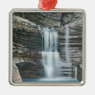 View of Curtain Cascade Metal Tree Decoration