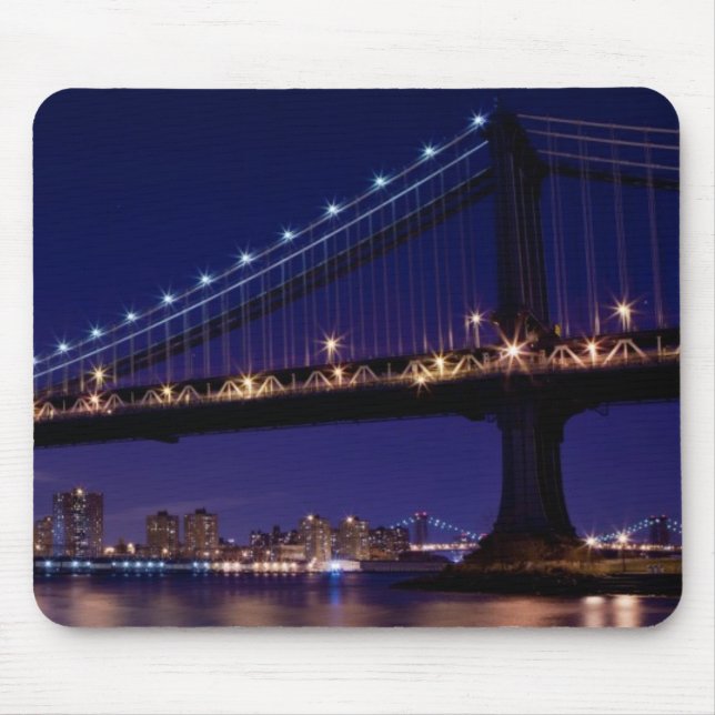 View of Manhattan bridge at night Mouse Mat (Front)