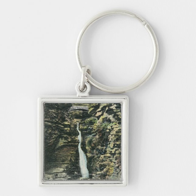 View of the Central Cascade Key Ring (Front)