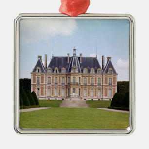 View of the Chateau Metal Tree Decoration