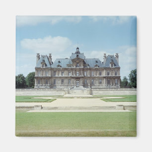 View of the East facade of Chateau de Maisons Magnet