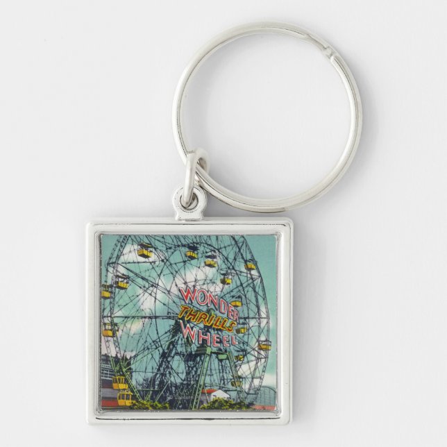 View of the Famous Wonder Ferris Wheel Key Ring (Front)