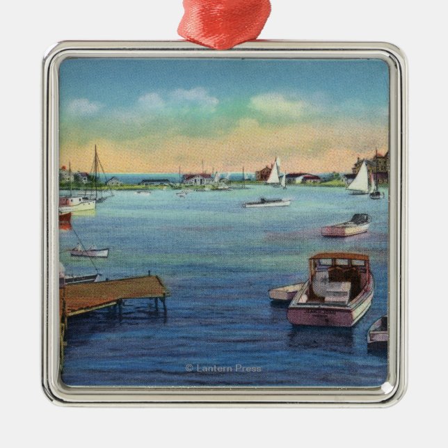 View of the Harwichport Wychmere Harbour Metal Tree Decoration (Front)