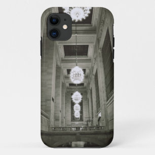 View of the lamps (b/w photo) iPhone 11 case