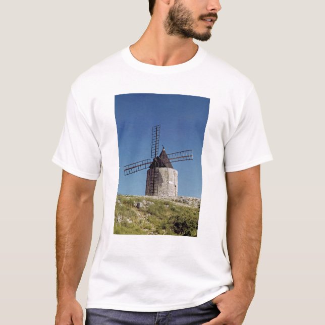 View of the Moulin de Daudet T-Shirt (Front)