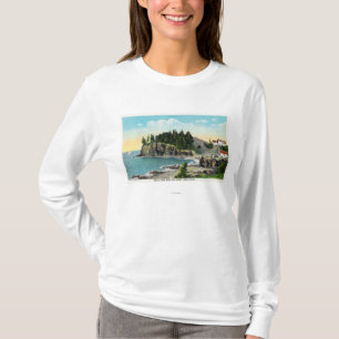 View of the Owl's Head Lighthouse and Owl's Rock T-Shirt