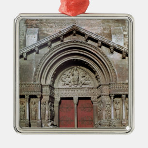 View of the portal metal tree decoration