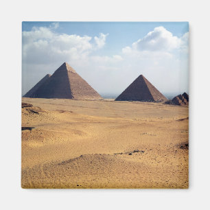 View of the Pyramids of Cheops Magnet