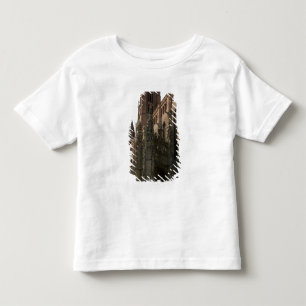 View of the right side with the canopied porch (ph toddler T-Shirt