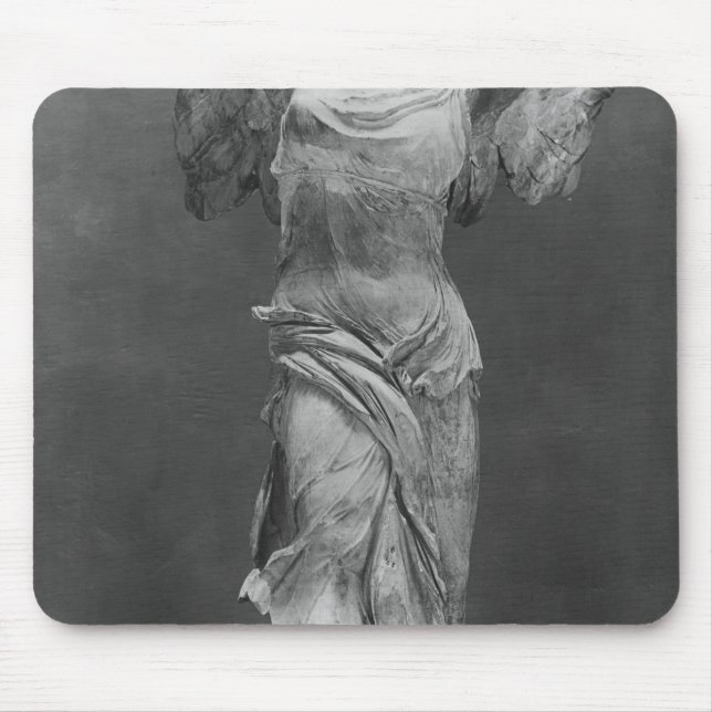 View of the Victory Samothrace in Louvre museum Mouse Mat (Front)