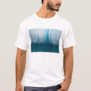 Viewing icebergs in blue in the Errera Channel T-Shirt