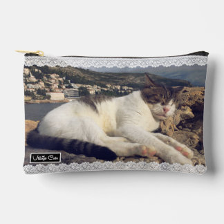 Village Cats Essential Pouch - Jesse