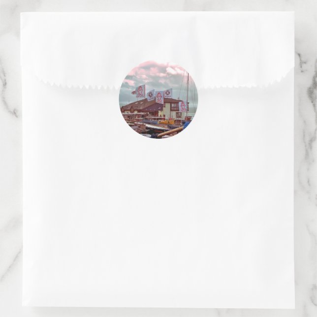 VILLAGES OF WALES CLASSIC ROUND STICKER (Bag)