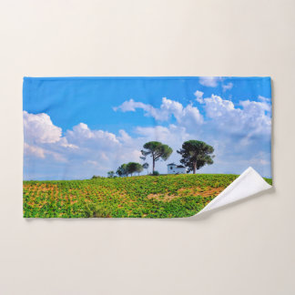 Viña de Los Pinos Hand Towel