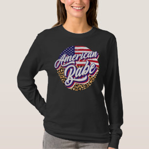 Vinatge American Flag Babe Girl 4th Of July Leopar T-Shirt