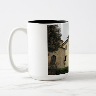 Vinci — Banners on a Cream Facade Mug