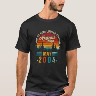 Vintage 18th Birthday Awesome Since May 2004 Epic T-Shirt