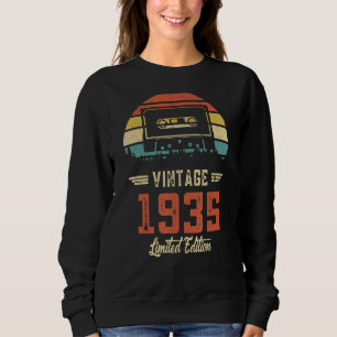Vintage 1935 Retro Cassette 1935 87th Birthday 87 Sweatshirt