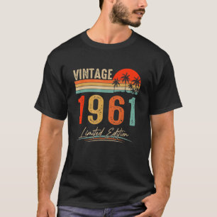 Vintage 1961 61st Birthday 61 Year Old T-Shirt
