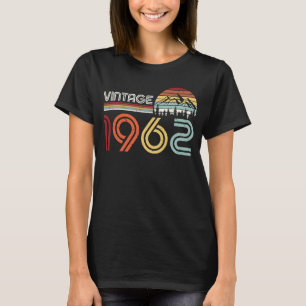 Vintage 1962 61st Birthday Turning 61 Year Old Bd T-Shirt