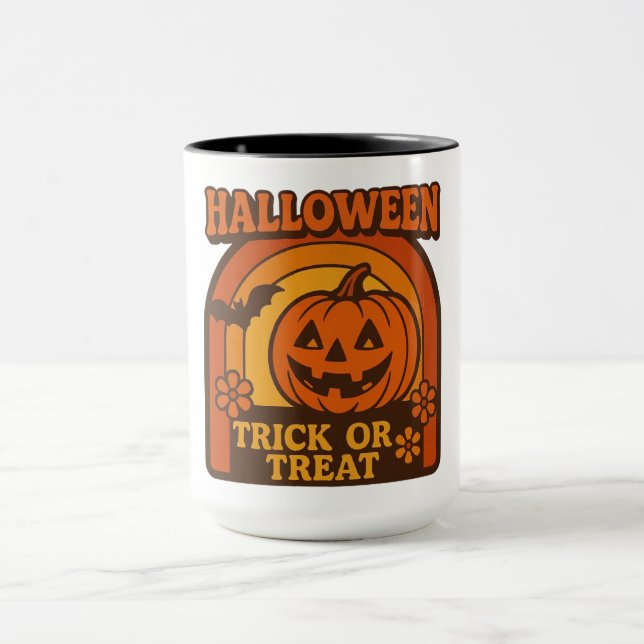 Vintage 1970s Trick or Treat Halloween Mug (Center)