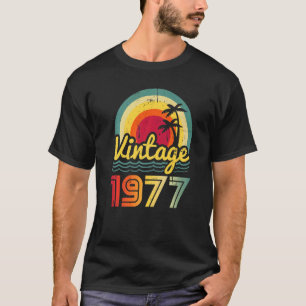 Vintage 1977 45 Years Old Men and Women 44th Birth T-Shirt