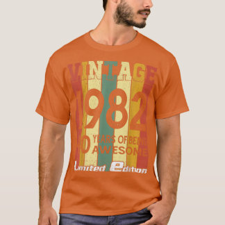 Vintage 1982 40 Years of Being Awesome 40th Birthd T-Shirt