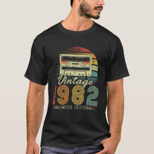 Vintage 1982 Retro Cassette 1982 44th Birthday 44 T-Shirt