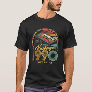 Vintage 1990 Retro Cassette 1990 32nd Birthday 32 T-Shirt
