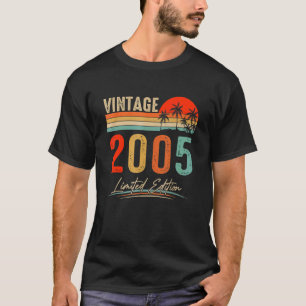 Vintage 2005 17th Birthday 17 Year Old T-Shirt