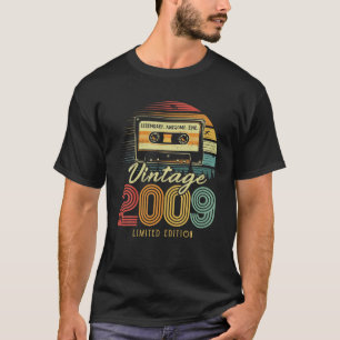 Vintage 2009 Retro Cassette 2009 13Rd Birthday 13 T-Shirt