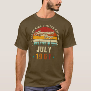 Vintage 61th Birthday Awesome Since july 1961 T-Shirt
