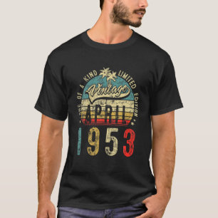 Vintage 69 Years Old April 1953 Decorations 69Th B T-Shirt
