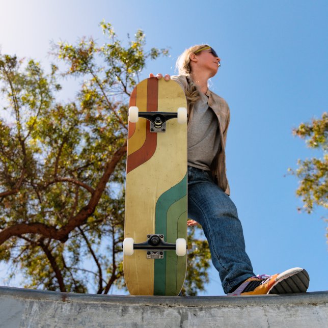 Vintage 70s designed skateboard (Outdoor 1)