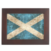 Vintage Aged and Scratched Flag of Scotland Keepsake Box (Front)