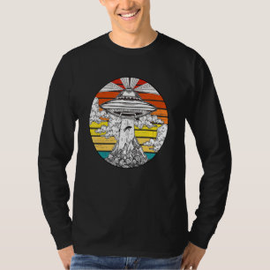 Vintage Alien Ufo Hunter - I Want To Believe 1 T-Shirt