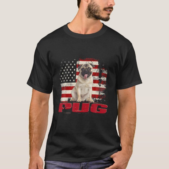 Vintage American Flag Pug Dog Lover T-Shirt (Front)