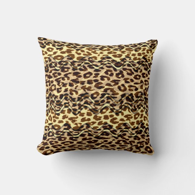 Vintage animal skin texture of leopard cushion (Front)
